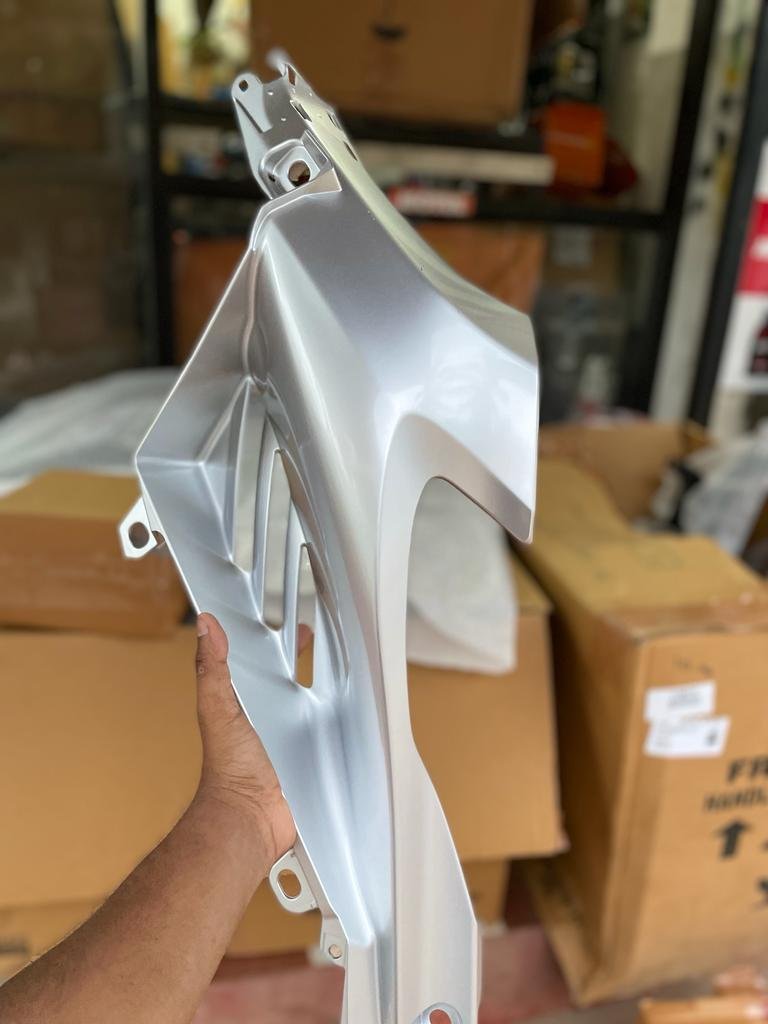 Left Front Inner Cover R15 V4 M Left Side Inner Cover - Buy Online at Best Price Indian Bikes ...