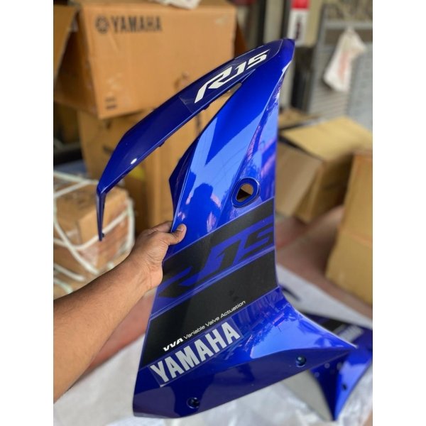 R15 V3 Bs4 Blue Faring Left Side