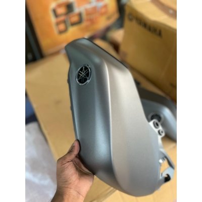 R15 V3 Tank Cover Grey Colour Left Side