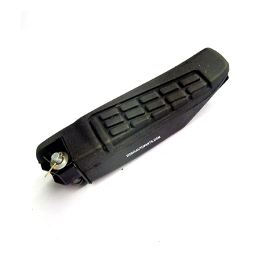 FOOTREST ASSY RR RH FOR RAY - D05617 - Doshi Auto Parts
