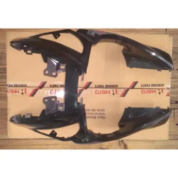 Set Front Cover Centre Panther Black For Hero Maestro EDGE BS6