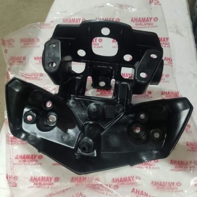 HEAD LIGHT BRAKET MT15